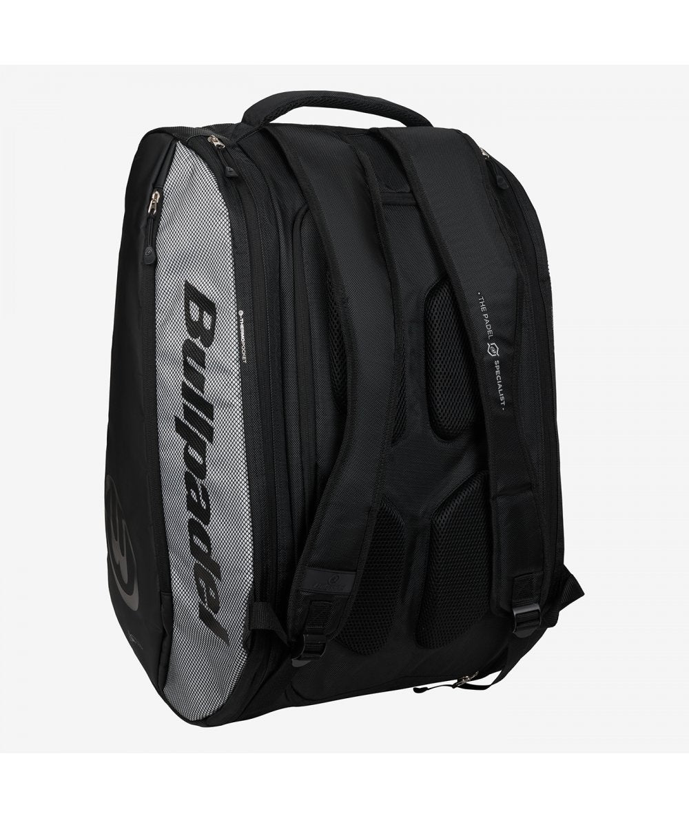 Paletero Bullpadel Vertex Negro 2026