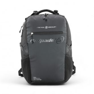 Mochila Bullpadel BPM Tech Negra 2025